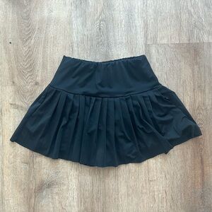 Elegant Black Pleated Skirt